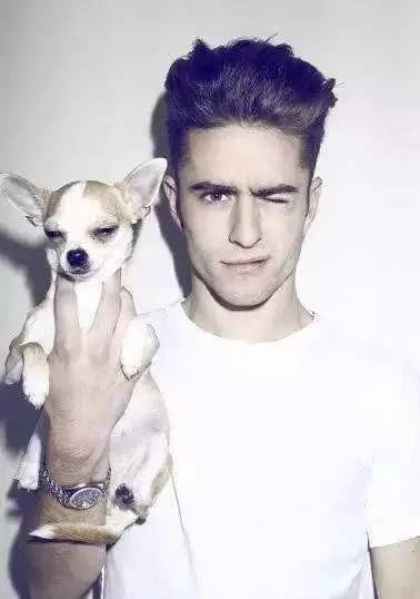 经验|我悄悄关注了这9个最会穿的男博主,感觉我男票有救了