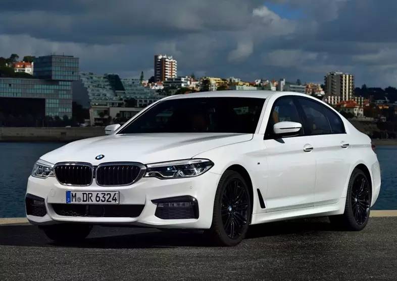 买新车时这些你千万不要碰,买刚上市全新车要注意什么