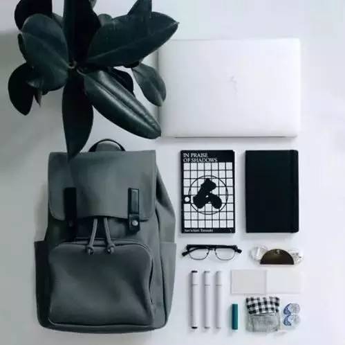 实用又百搭的双肩包,超好看又能装的双肩包旅行