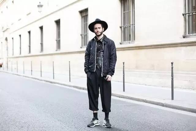 经验|我悄悄关注了这9个最会穿的男博主,感觉我男票有救了