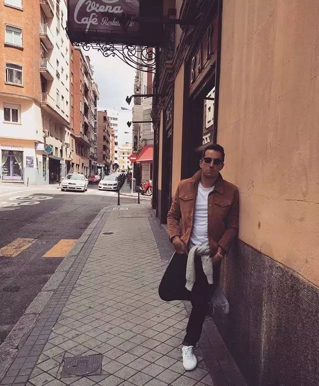 经验|我悄悄关注了这9个最会穿的男博主,感觉我男票有救了