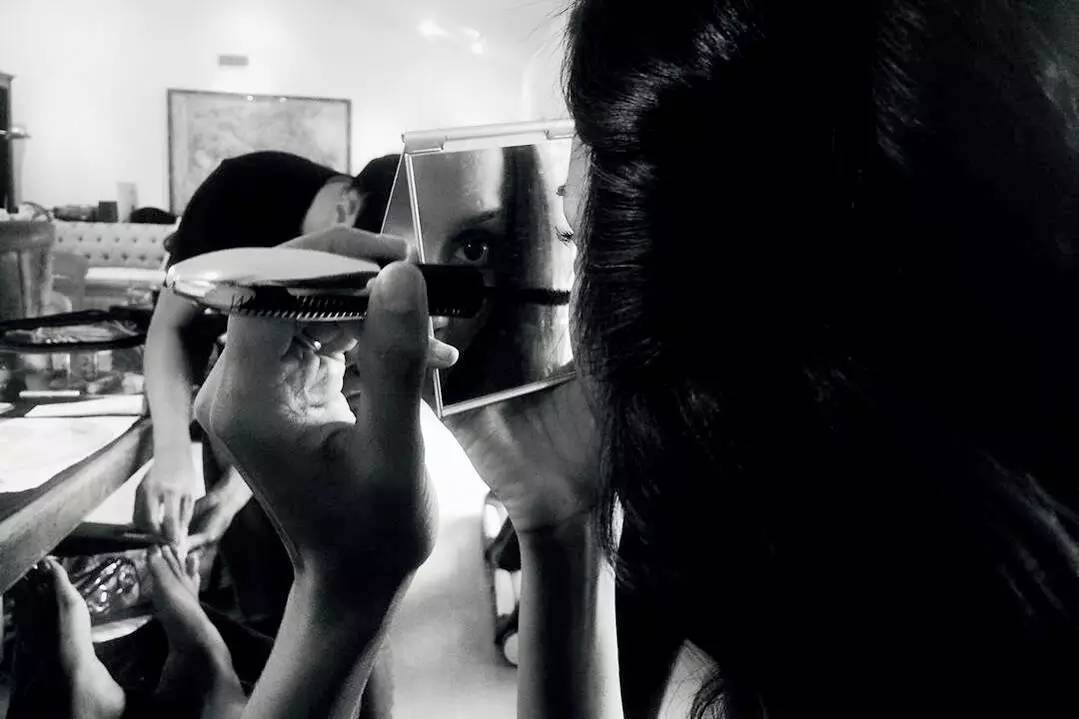 睫毛膏属于美妆类吗,睫毛膏是化妆必备