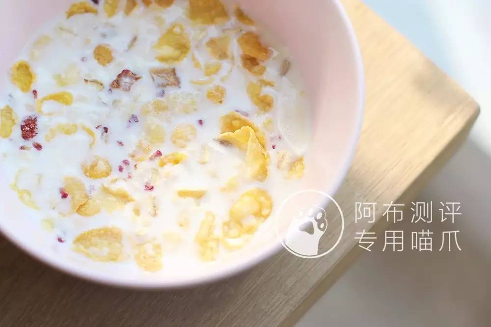 燕麦片每天吃多少才可以减肥呢,什么时候吃燕麦片减肥效果最好