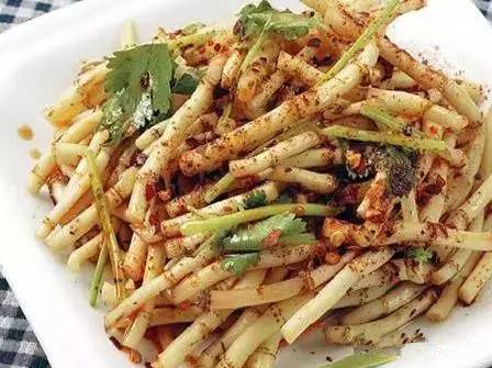 又到挖野菜的季节,又到了挖野菜的季节了是什么意思