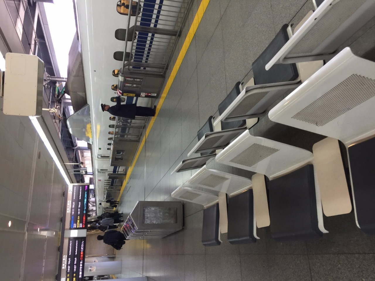 体验日本豪华巴士,日本轨道交通