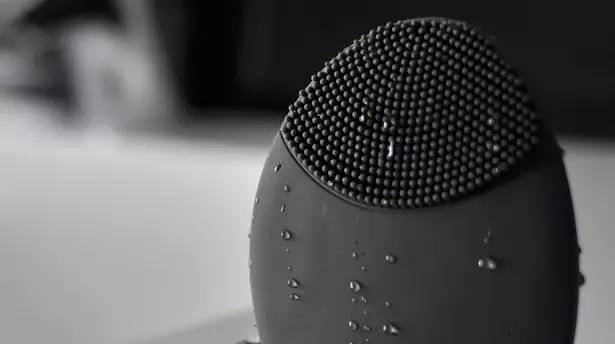 foreo舒缓洁面仪,限时福利护肤