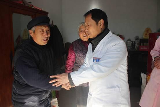 送群众所需济南九龙践行群众路线送健康到基层