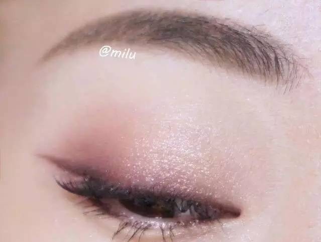 能完成80%种妆容的新手眼影盘推荐,适合新手的眼影盘一盘多用