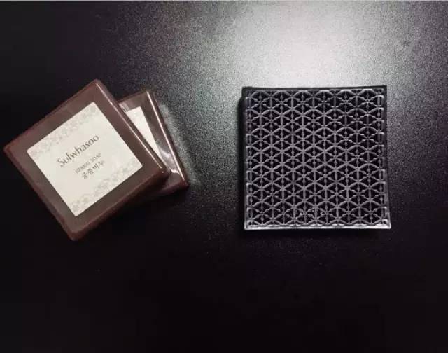 杨幂今年冬天穿的爆款,杨幂最新穿搭又火了