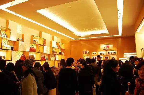 震惊|LV确定撤出广西!Gucci、RalphLauren也走了!