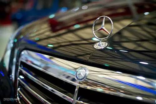 像奔驰凌特的车,奔驰3.0t顶级商务车