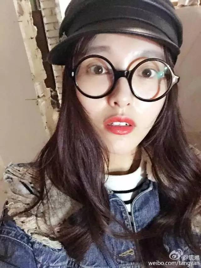 唐嫣早期的写真是真的假的,唐嫣用了什么化妆品