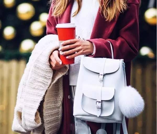 实用又百搭的双肩包,超好看又能装的双肩包旅行