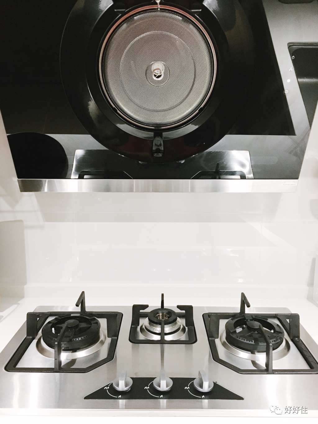 灶台怎么一秒变干净,灶台如何保持干净