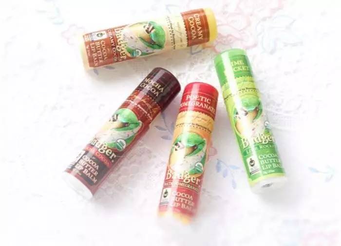 高颜值润唇膏便宜变色,高颜值10元变色唇膏