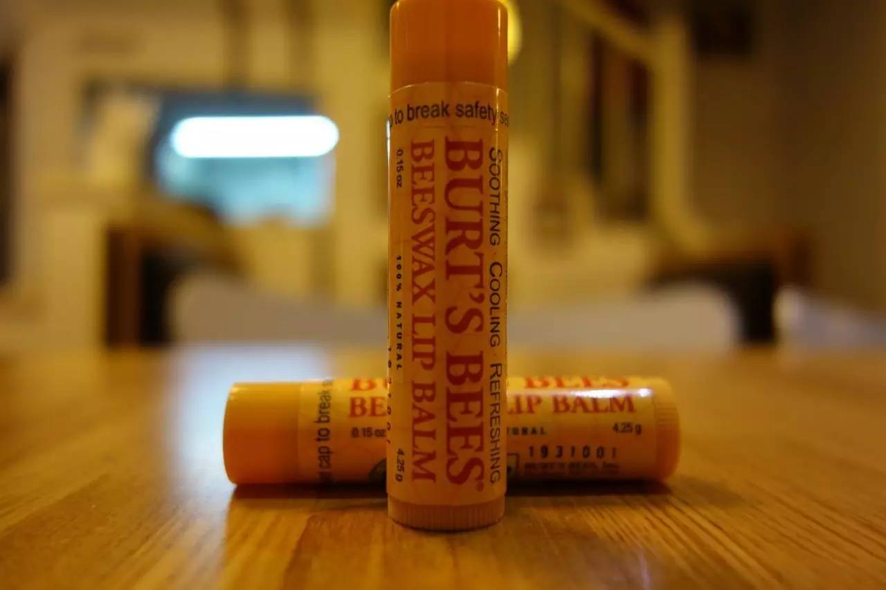 高颜值润唇膏便宜变色,高颜值10元变色唇膏