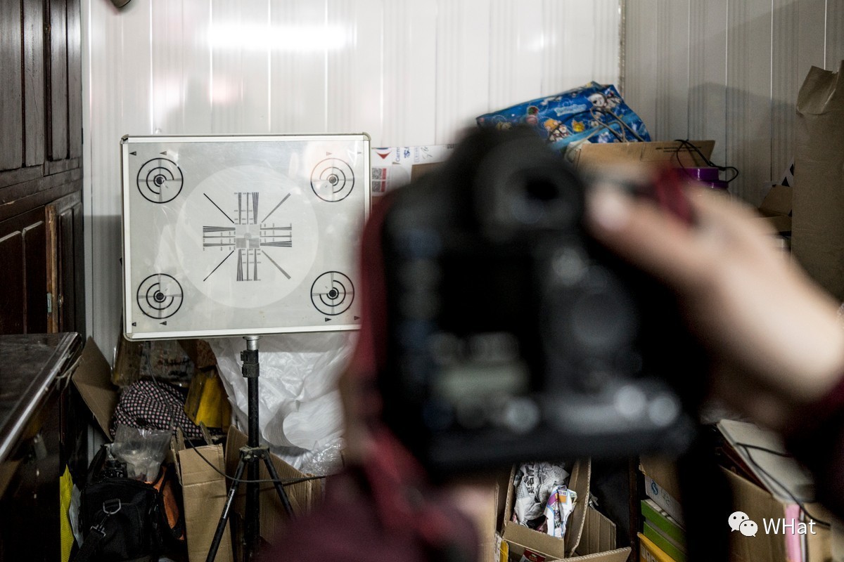 铜人像里藏着修相机的头牌师傅，33年的坚守积累千金不换的口碑