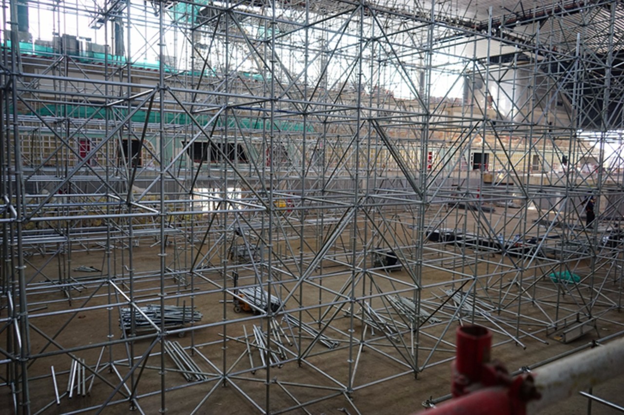 黄龙体育中心跳水馆几米深,黄龙体育馆2019