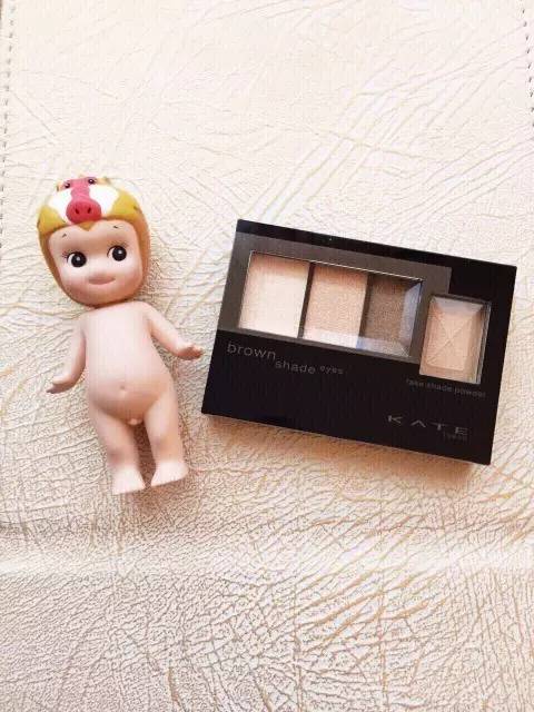 能完成80%种妆容的新手眼影盘推荐,适合新手的眼影盘一盘多用