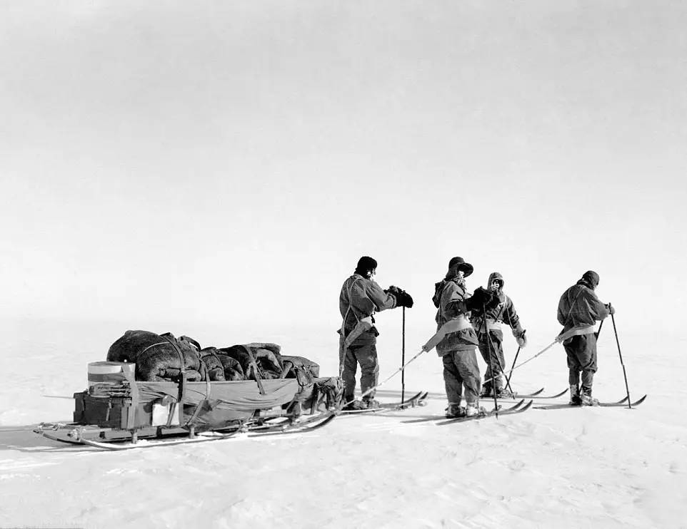 一封来自深海的情书,一封来自雪山的情书