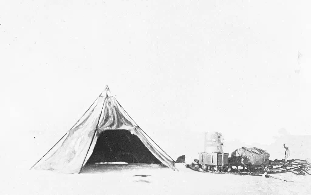 一封来自深海的情书,一封来自雪山的情书