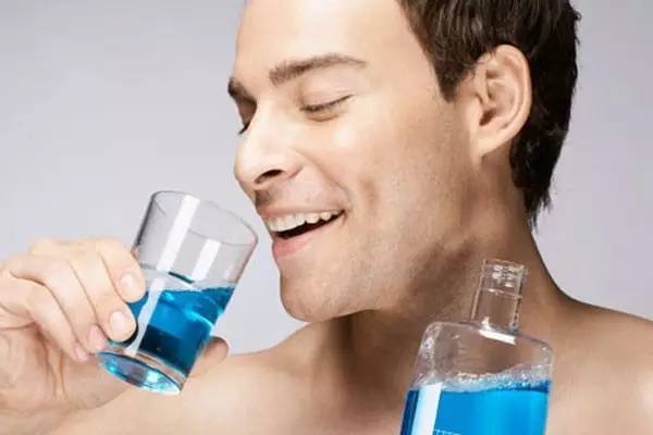 推荐斩男色的口红,不要再贪恋美色