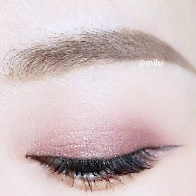 能完成80%种妆容的新手眼影盘推荐,适合新手的眼影盘一盘多用