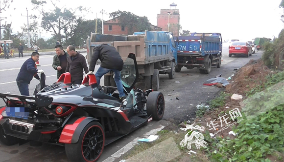 南滨路车祸最新消息,南滨路车祸最新