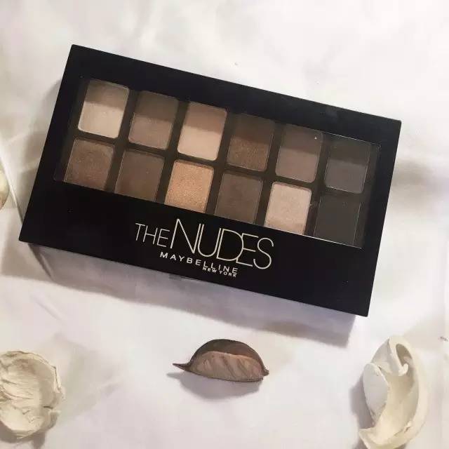 能完成80%种妆容的新手眼影盘推荐,适合新手的眼影盘一盘多用