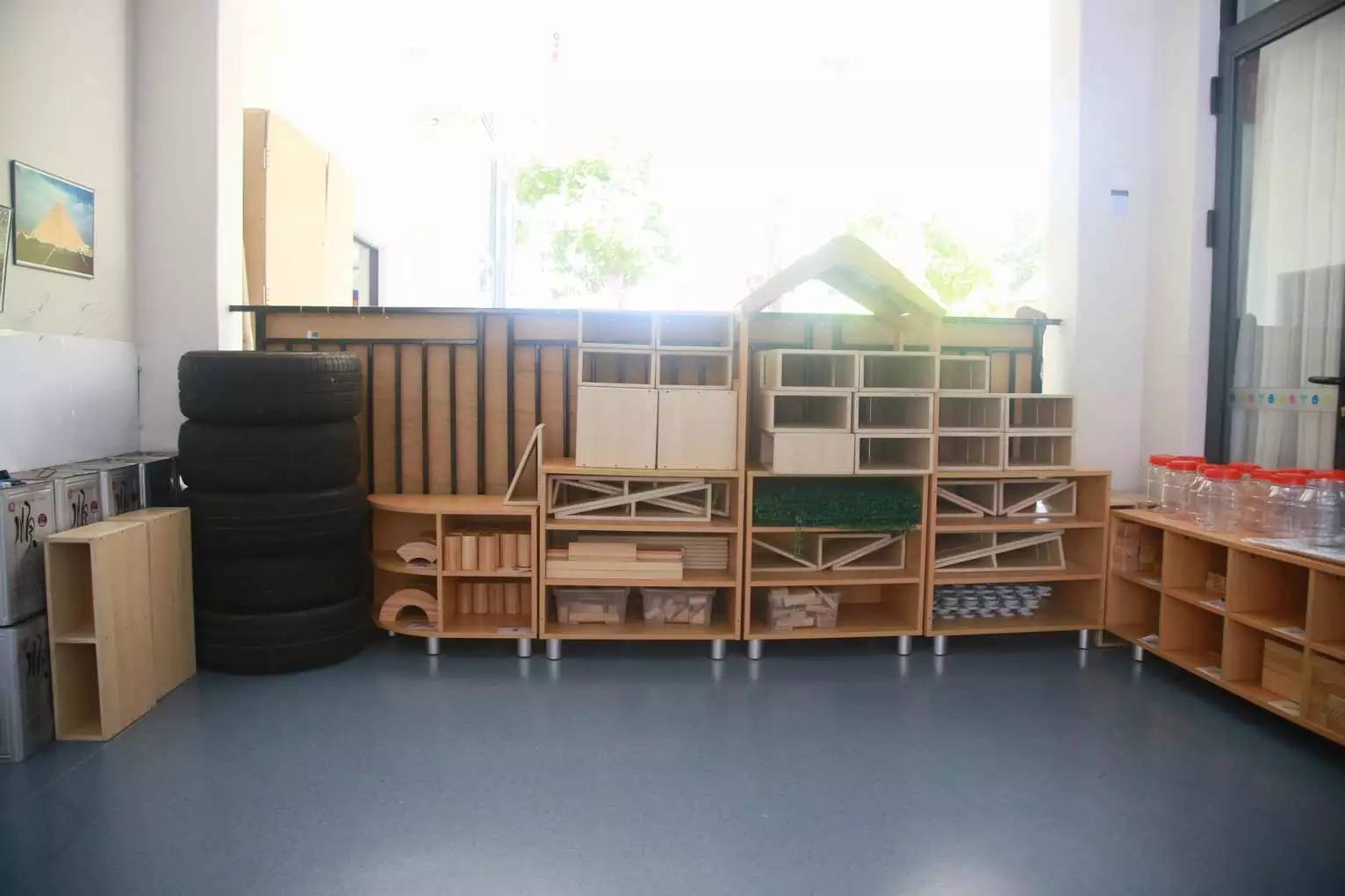 小学生开学教室布置,开学布置教室黑板报