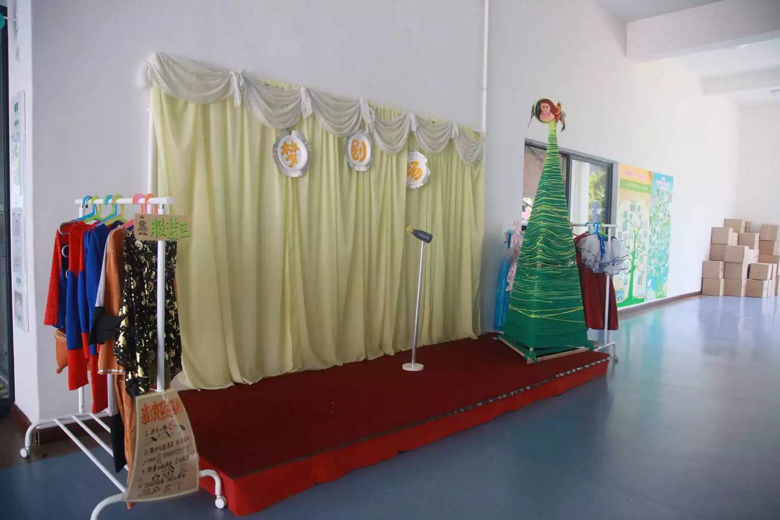 小学生开学教室布置,开学布置教室黑板报