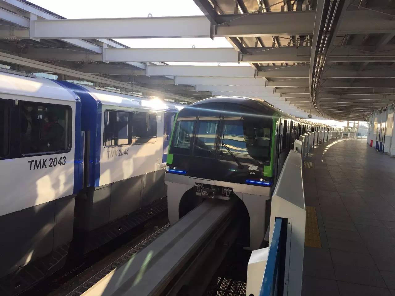 体验日本豪华巴士,日本轨道交通