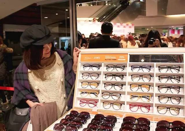 镜架品牌排行榜前十名儿童,眼镜推荐近视镜框