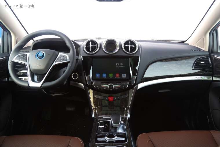 纯电模式200km续航的比亚迪唐dm-p,比亚迪唐100极速版