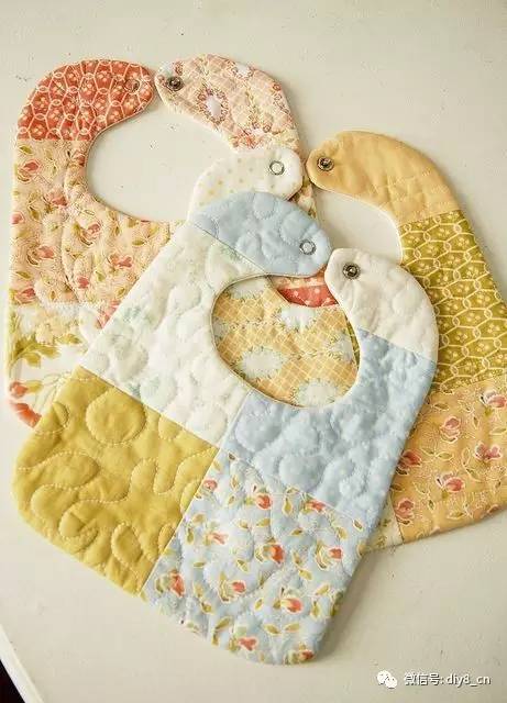 做婴儿用的口水巾,婴儿用的口水巾怎么做的