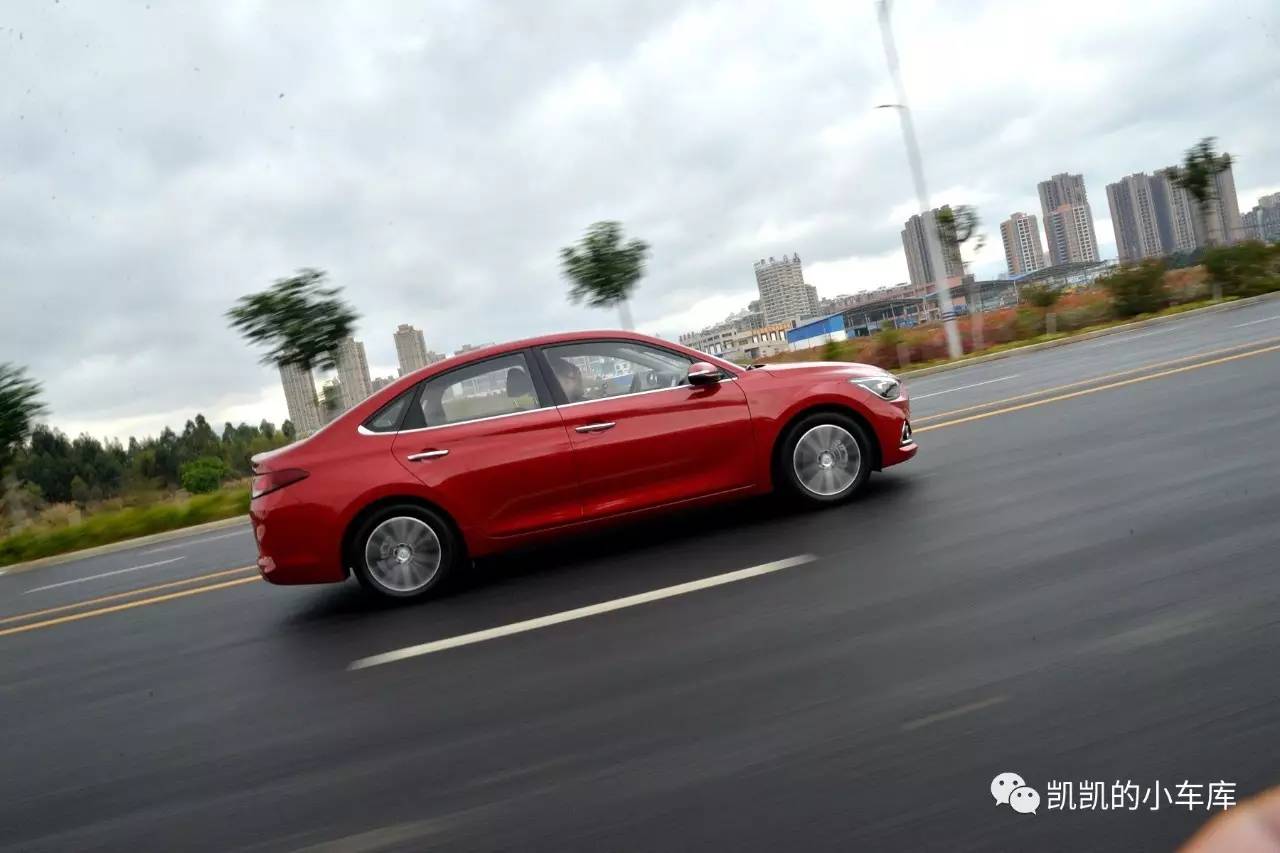 现代悦动韩系车,买韩系悦动车真实感受