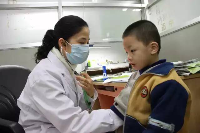 支付宝发红包与转账区别,支付宝发红包与转账的区别