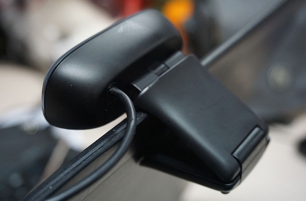 罗技c270摄像头评测,罗技c270摄像头测试