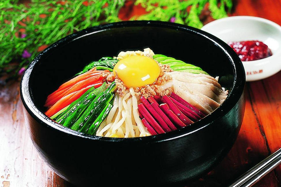 彩色面条用什么蔬菜,彩色蔬菜面条的做法