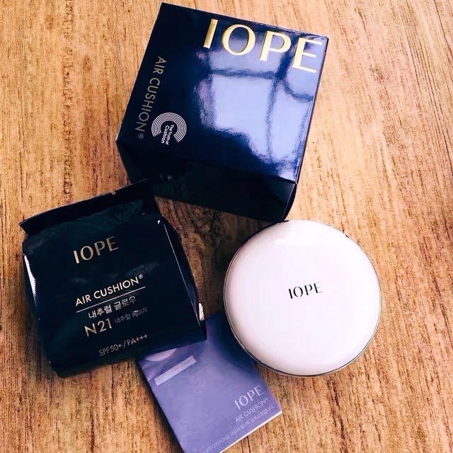 8款干皮自用热门底妆粉底大评测 (新手底妆最好用什么粉底)