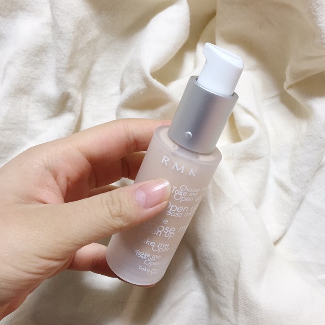 8款干皮自用热门底妆粉底大评测 (新手底妆最好用什么粉底)