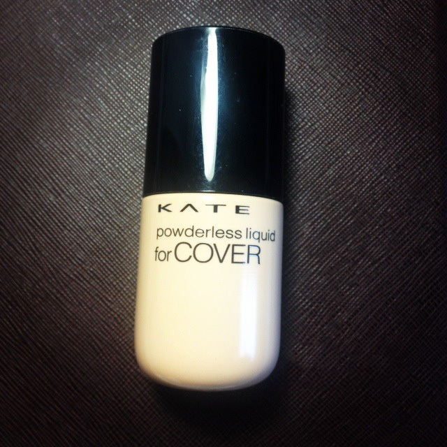 8款干皮自用热门底妆粉底大评测 (新手底妆最好用什么粉底)