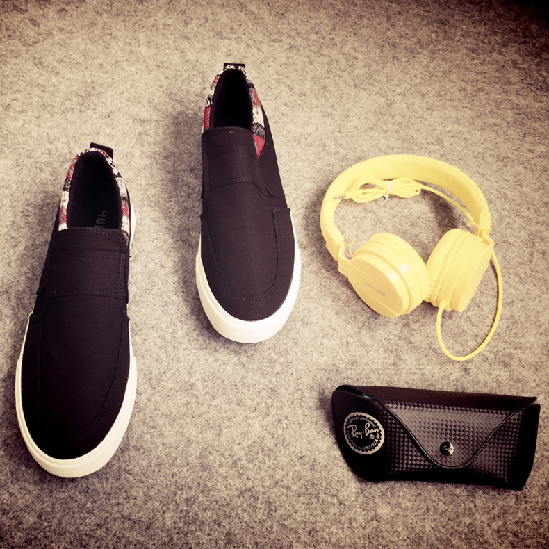 开春白色板鞋女,今年火爆的板鞋冬款