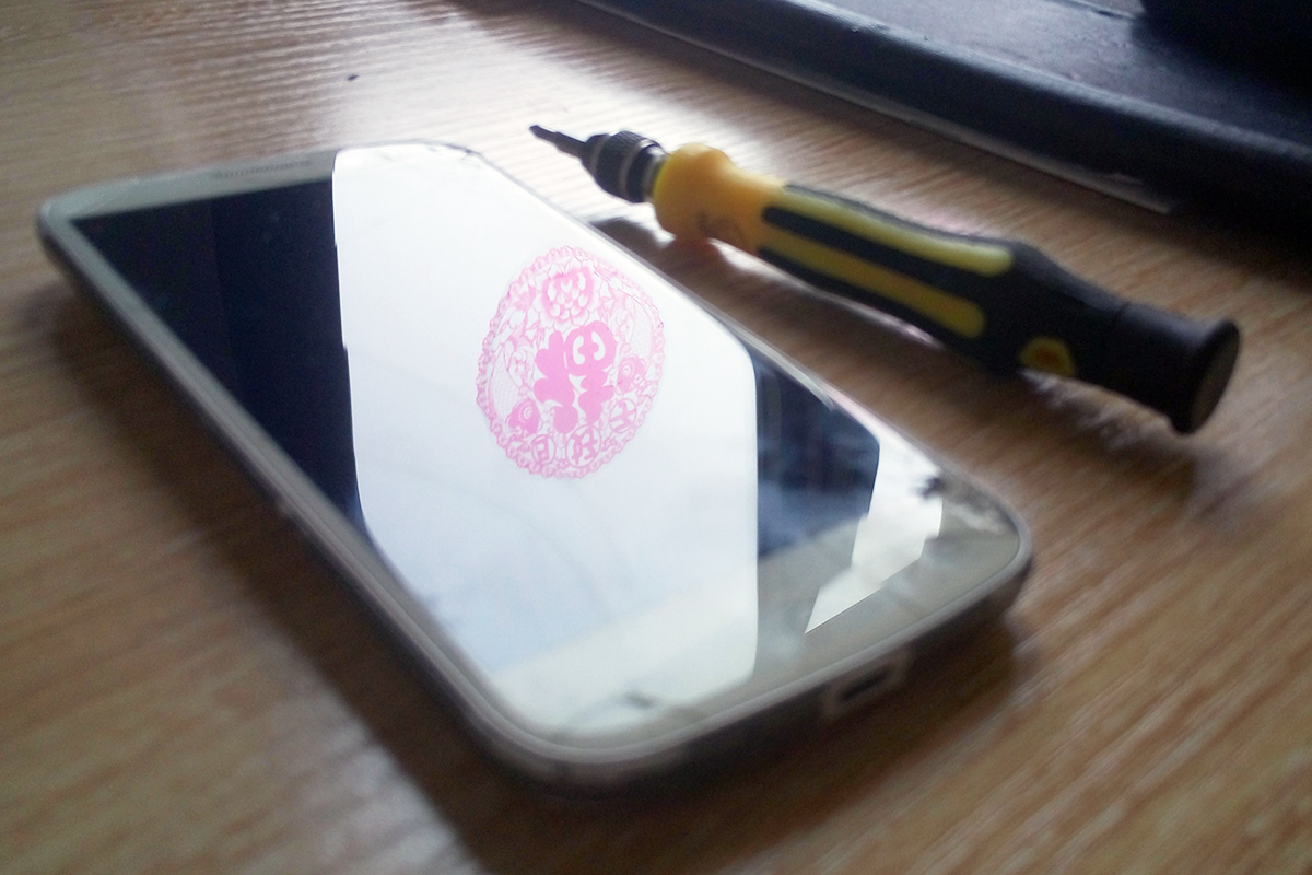 拆一台山寨手机优米X2！纪念这坑爹两次的国产机