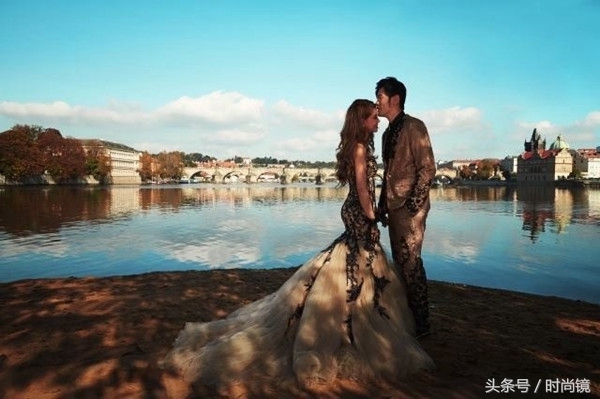 李小璐高清写真图婚纱,李小璐婚纱礼服缎面