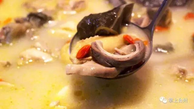 开店8年,开了八年火了八年的店