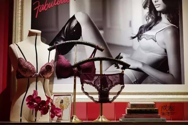 成都万象城维密店,维密亚洲首家旗舰店