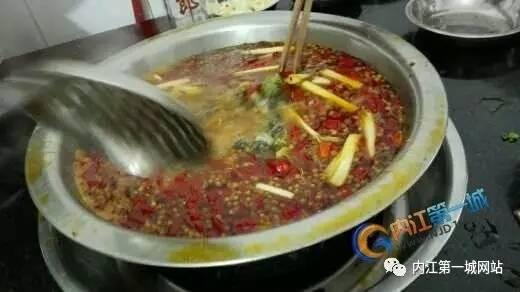 喜欢往咔咔角角拱的内江人，都找不到这几家塞满回头客的烂摊摊！