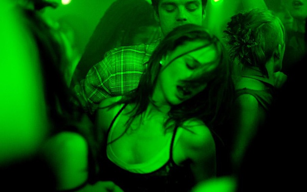 看完这十部精神病电影,整个人都精神了