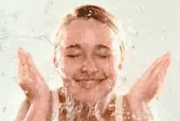 生理期爆痘怎么办,生理期脸上爆痘怎么调理